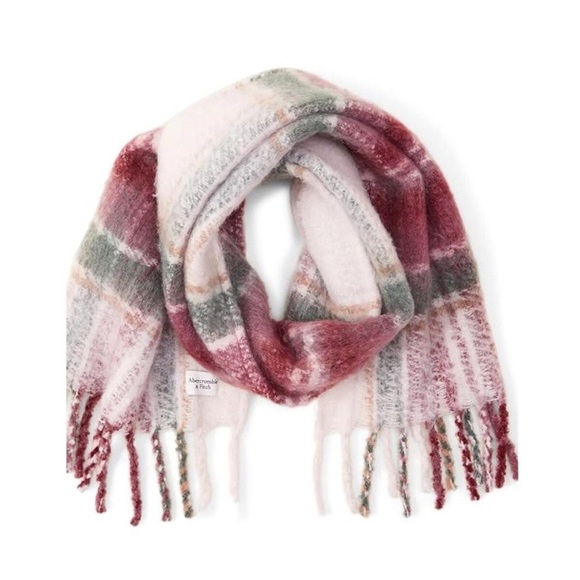 Abercrombie & Fitch Accessories - NWOT Abercrombie & Fitch Plaid Scarf Red White Green